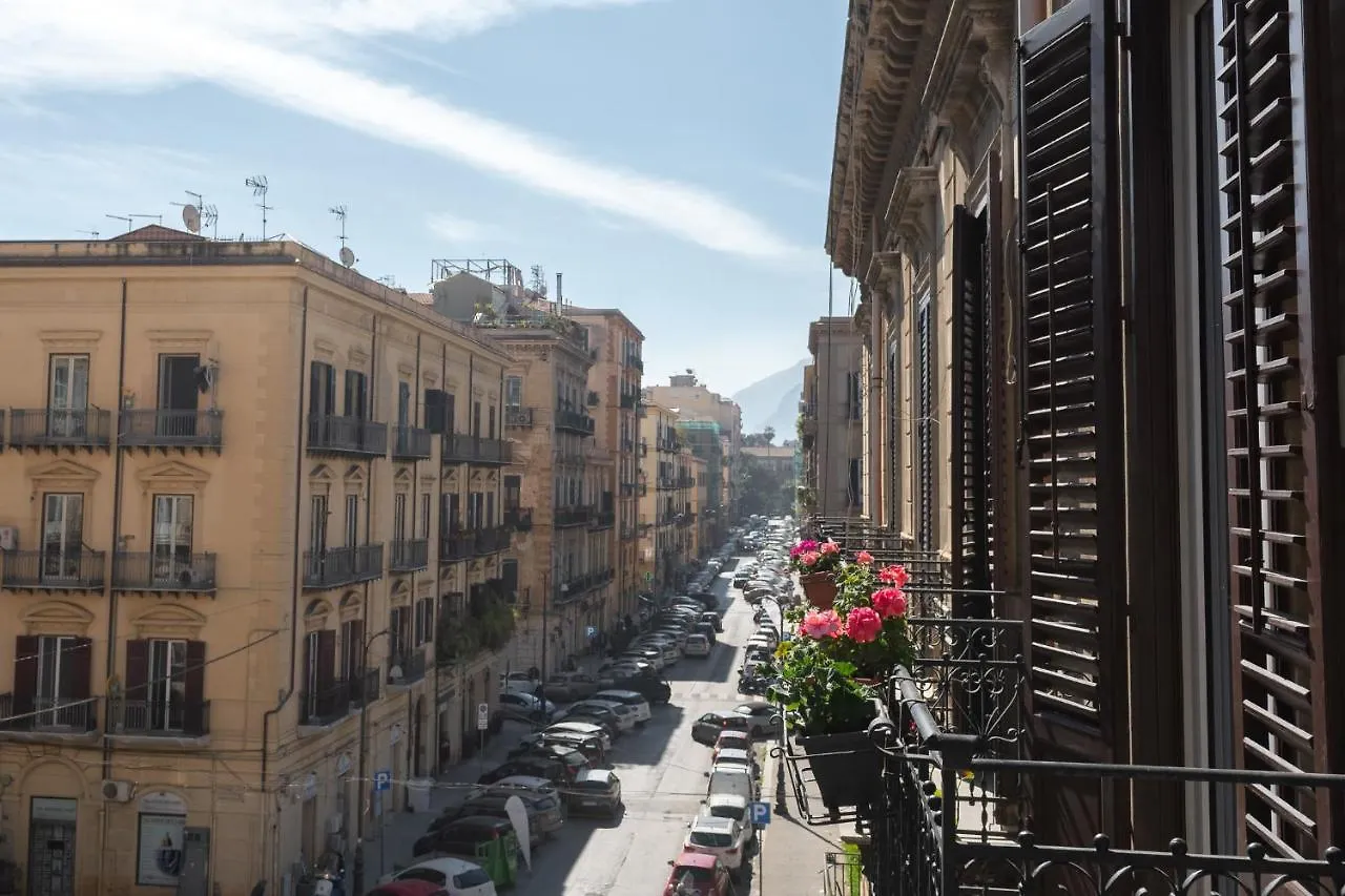 Guest house Arche Design Rooms And Suites Palermo