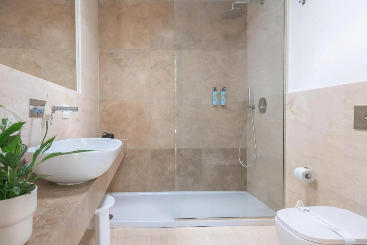Arche Design Rooms And Suites Palermo 2*,